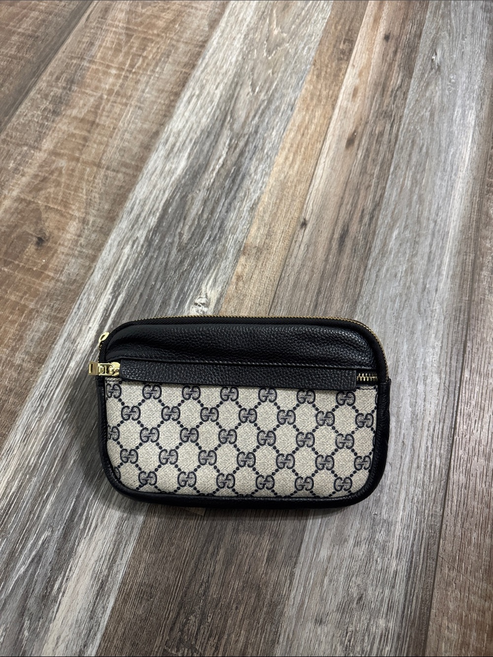 Repurposed GUCCI bum bag - Picture 1 of 5